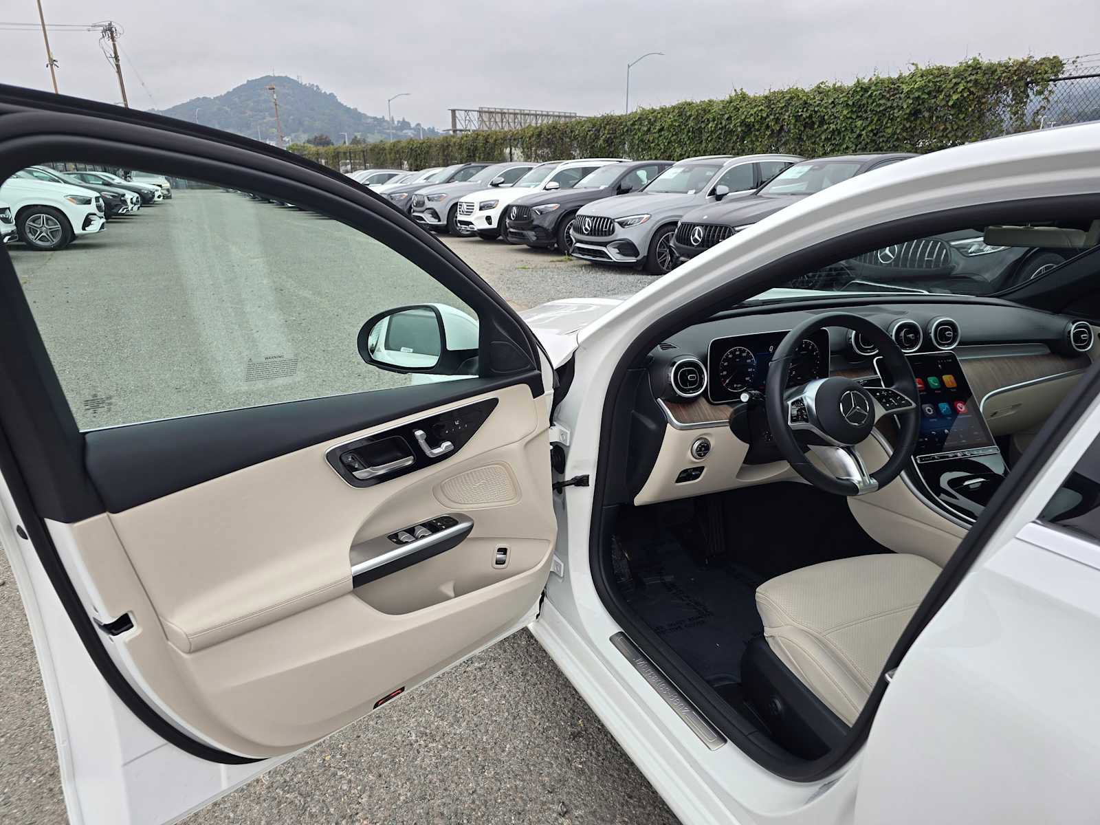 Used 2025 Mercedes-Benz C 300 Sedan image 20