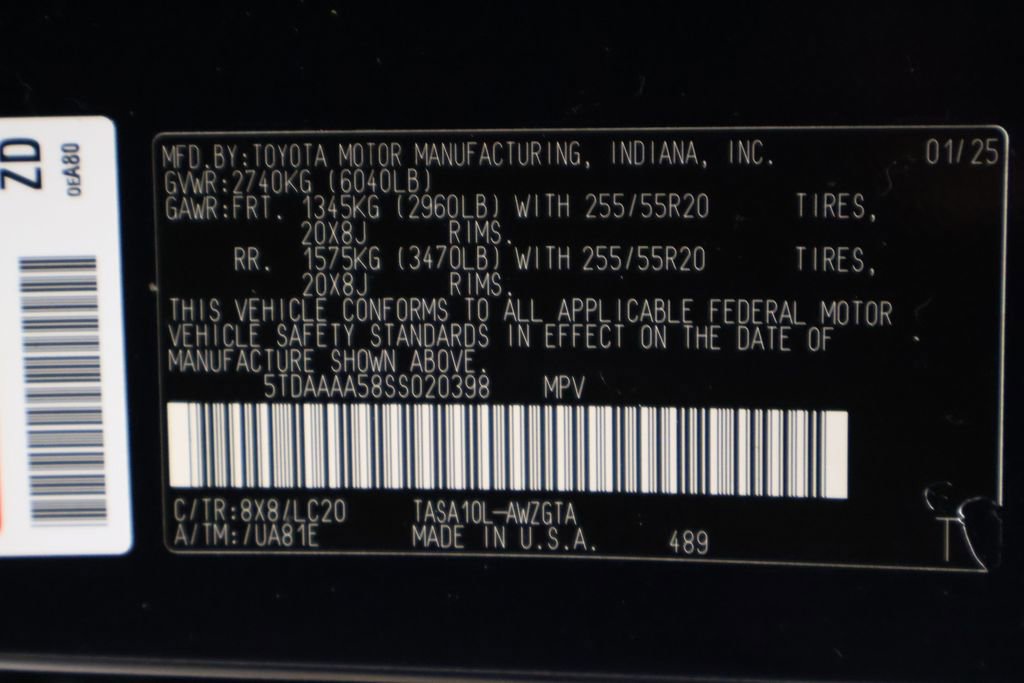 Certified 2025 Toyota Grand Highlander FWD image 17