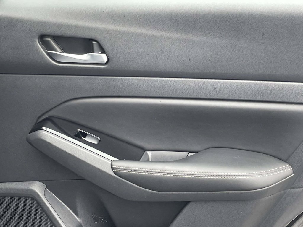 Used 2023 Nissan Altima 2.5 SL FWD image 19