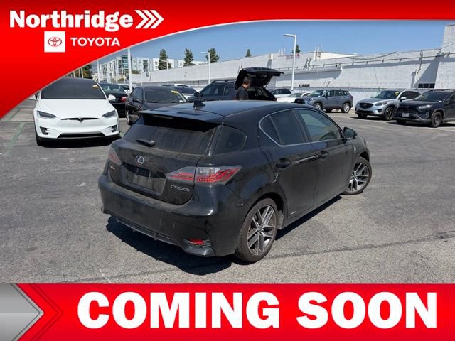 Used 2014 Lexus CT 200h w/ F Sport w/Nuluxe Interior image 4