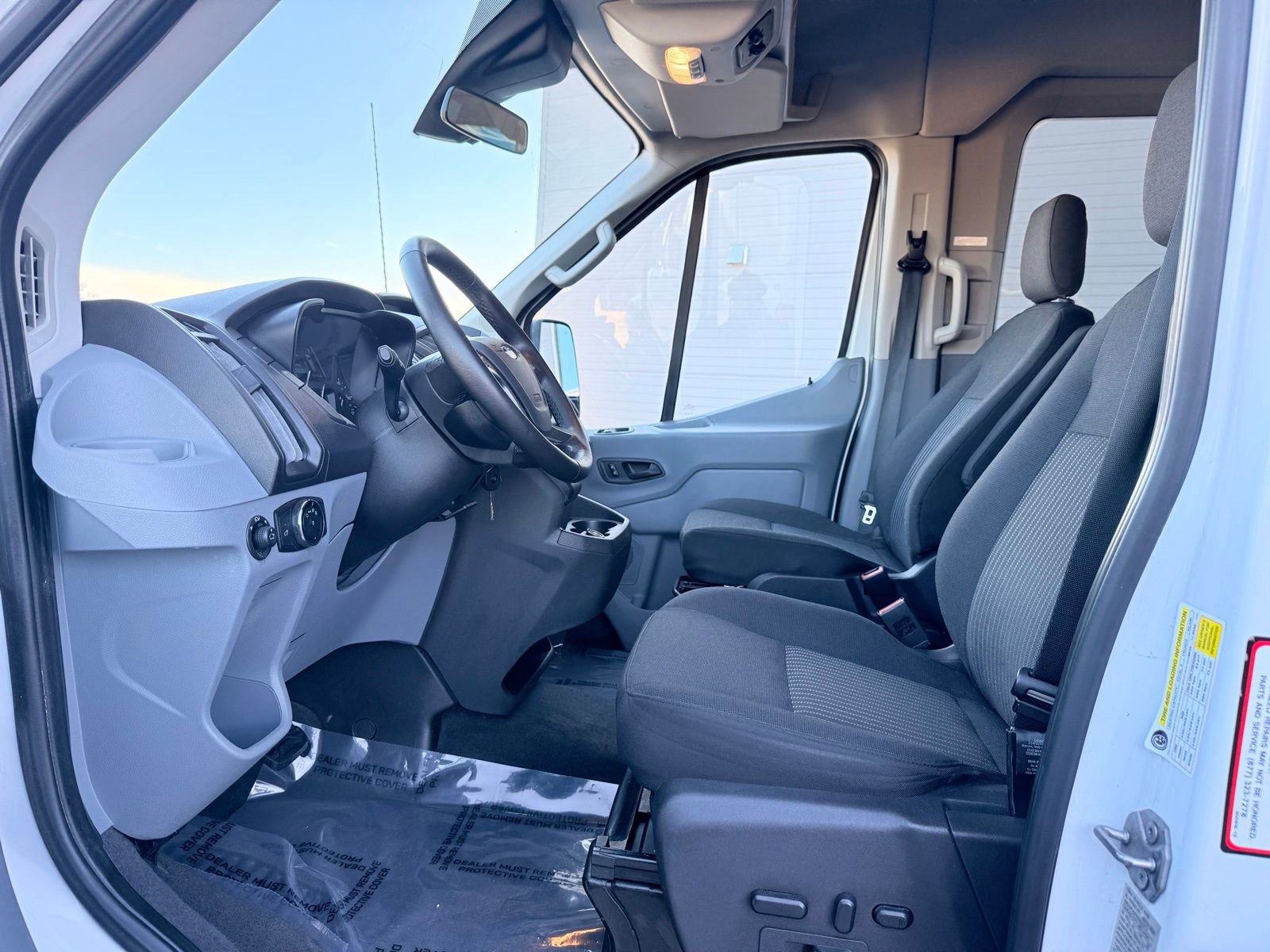 Used 2018 Ford Transit 150 XLT RWD image 16
