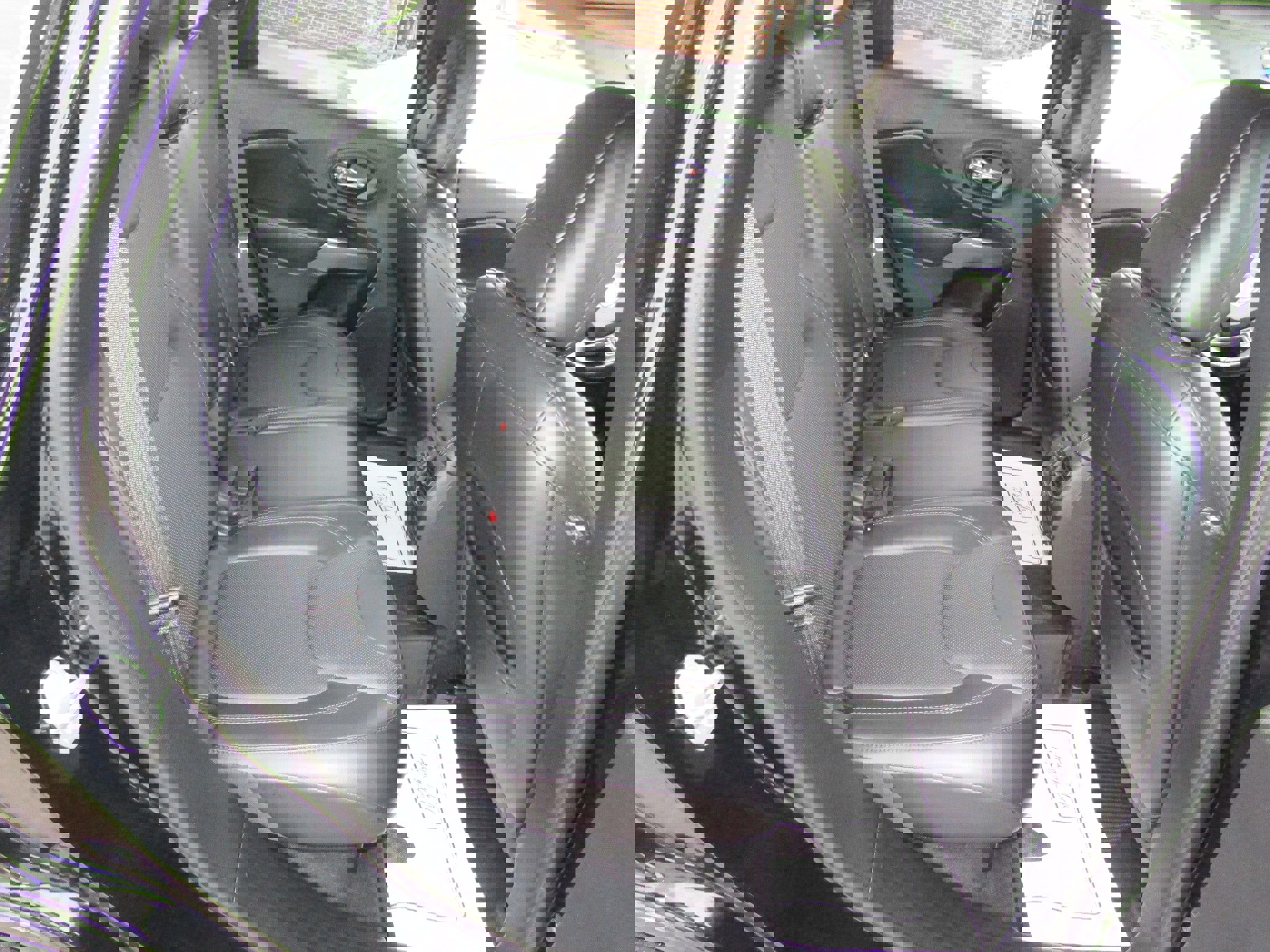 Used 2019 Jeep Cherokee Limited w/ Luxury Group image 17