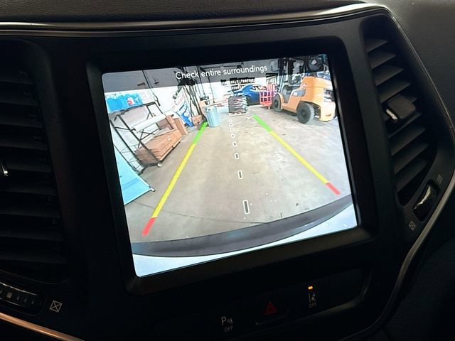 Used 2022 Jeep Cherokee Latitude Lux image 14