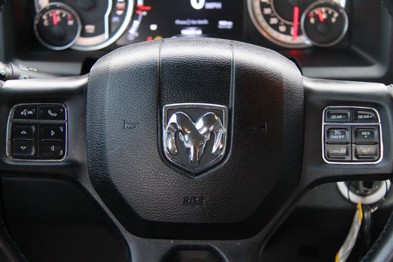 Used 2015 RAM 1500 Outdoorsman w/ Pittsburgh Penguins Edition AWD/4WD image 26