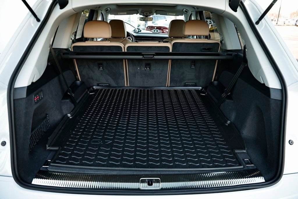 Used 2025 Audi Q7 3.0T Premium Plus image 30