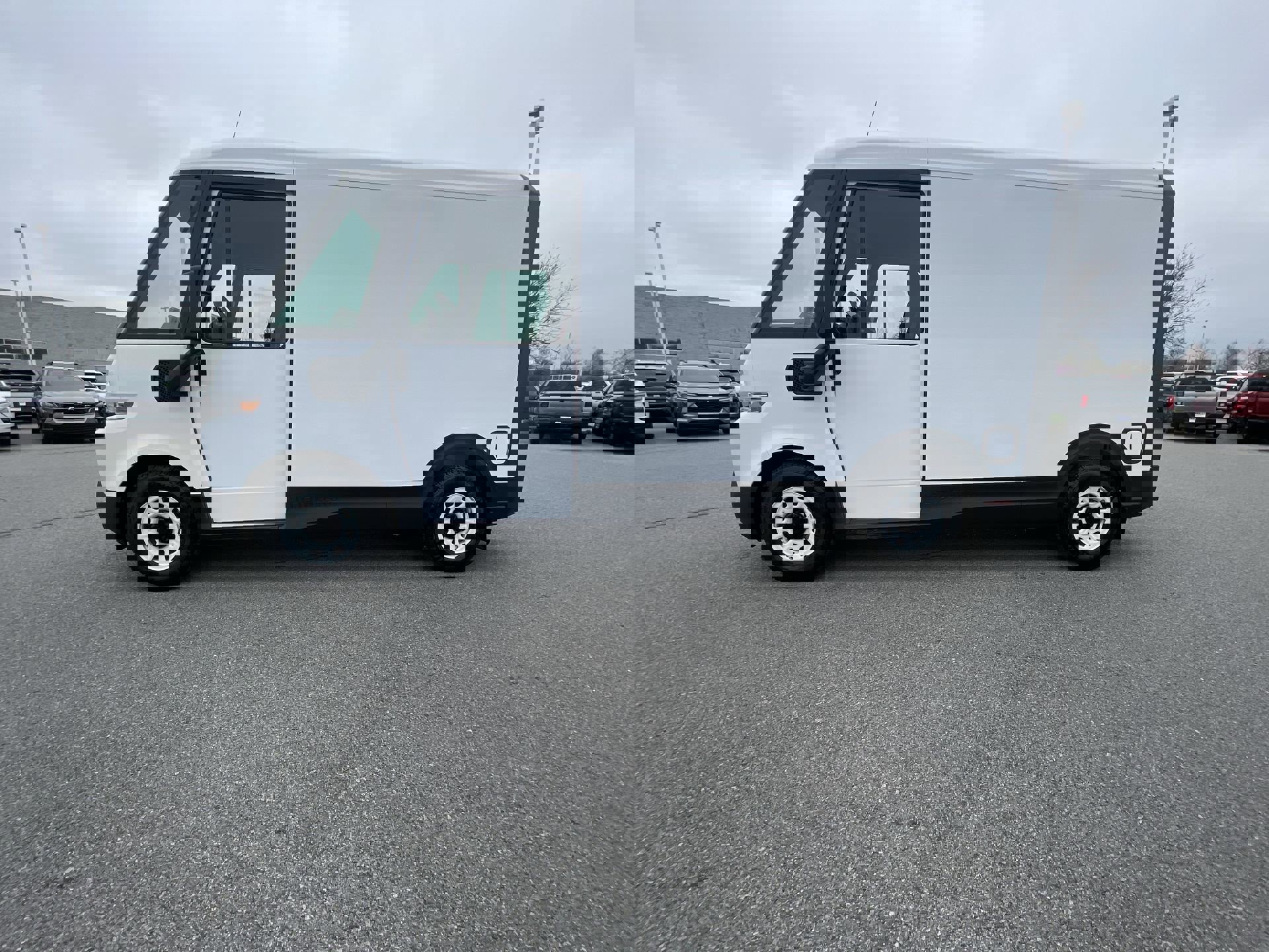 New 2025 Chevrolet Brightdrop 400 image 46