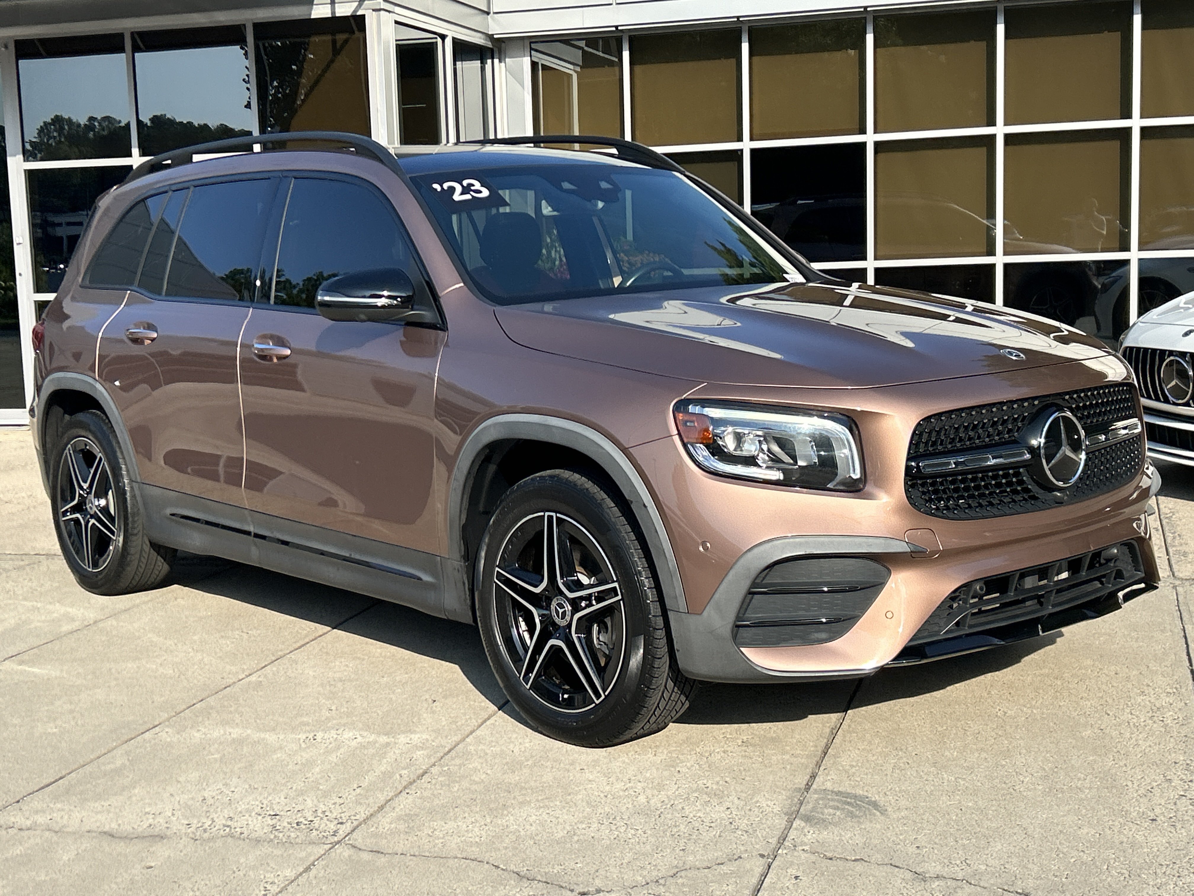 Certified 2023 Mercedes-Benz GLB 250 image 4