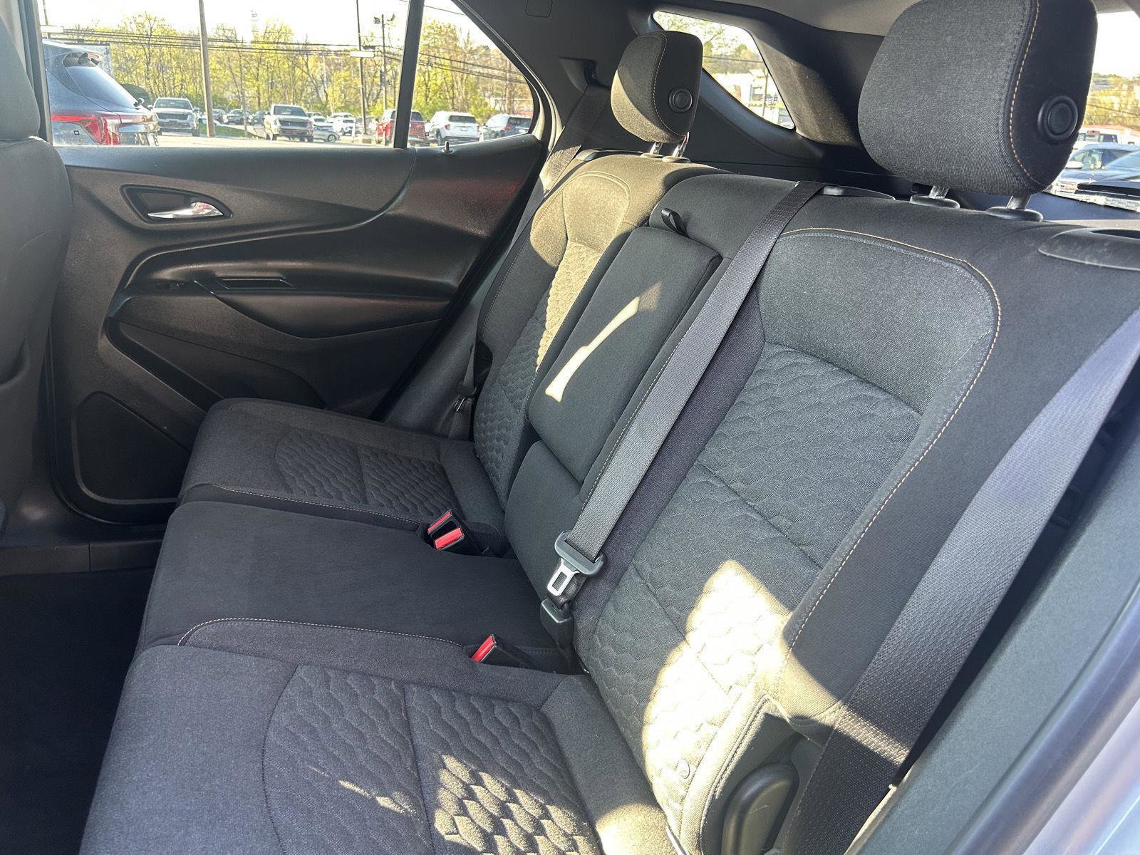 Used 2018 Chevrolet Equinox LT image 10