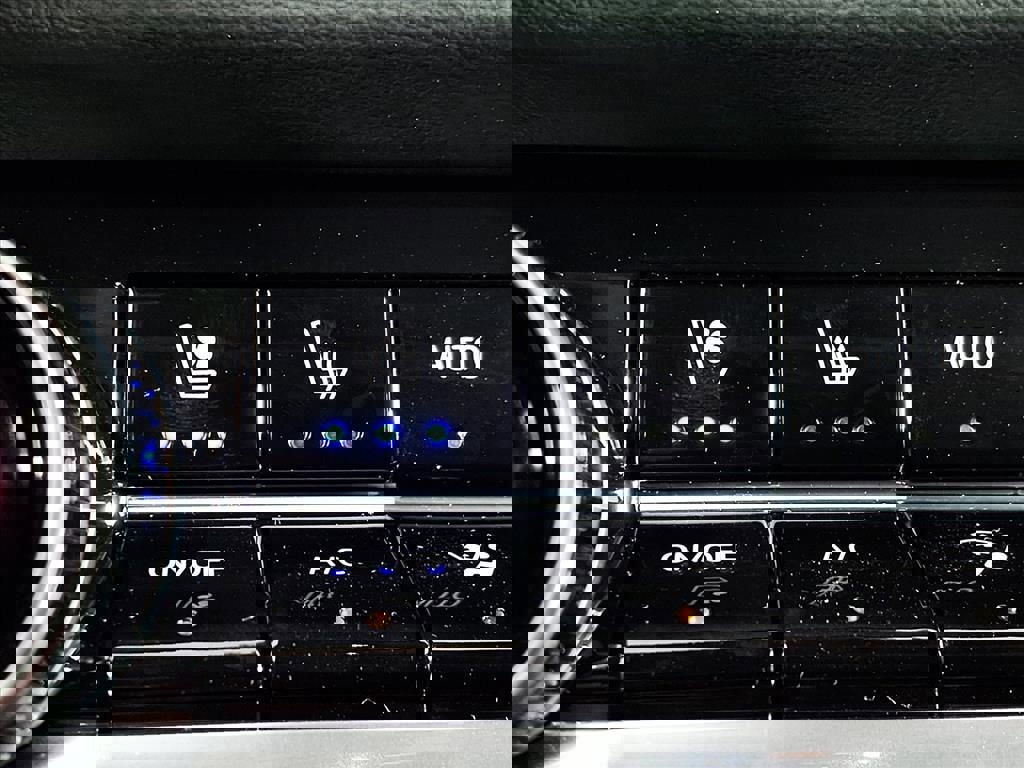 New 2026 Chevrolet Equinox RS w/ Convenience Package III image 15