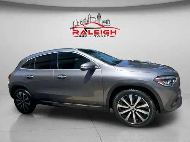 Used 2021 Mercedes-Benz GLA 250 4MATIC image 10