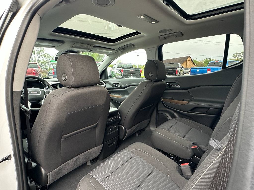 Certified 2023 GMC Acadia SLE w/ Driver Convenience Package AWD/4WD image 13