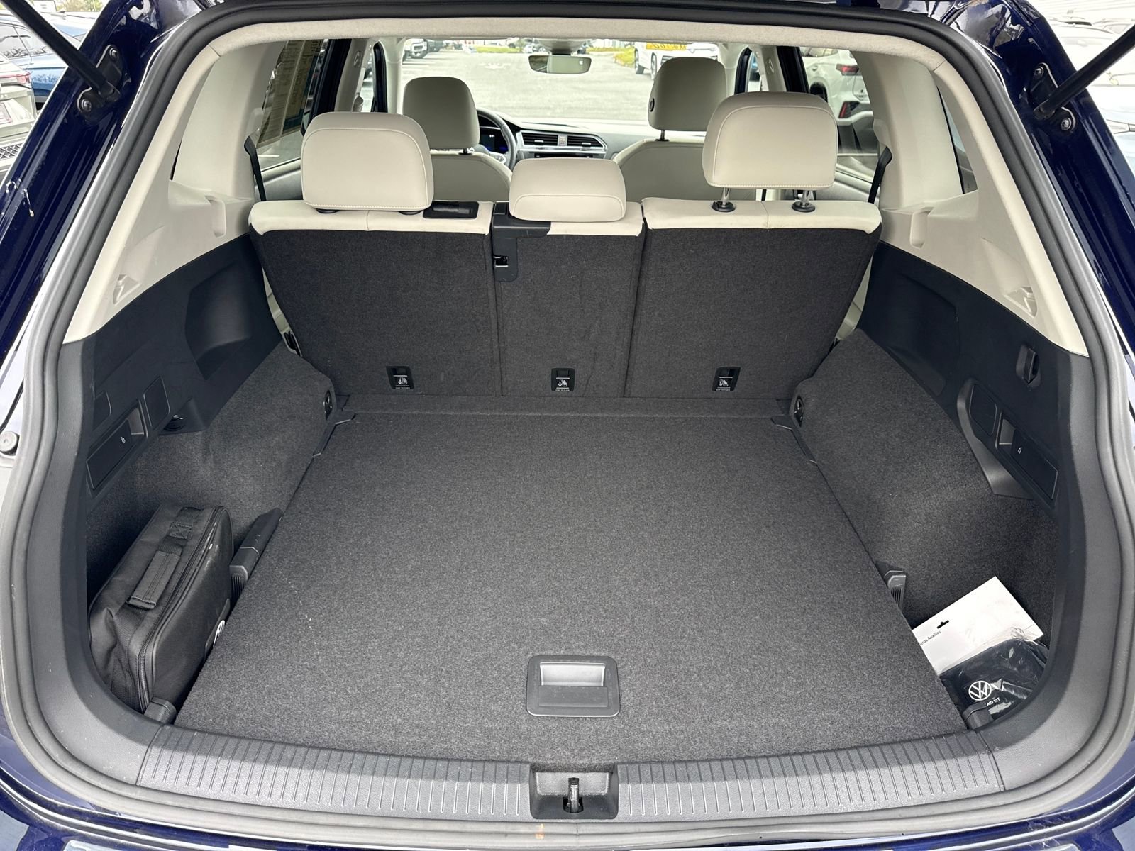 Certified 2023 Volkswagen Tiguan SE image 24