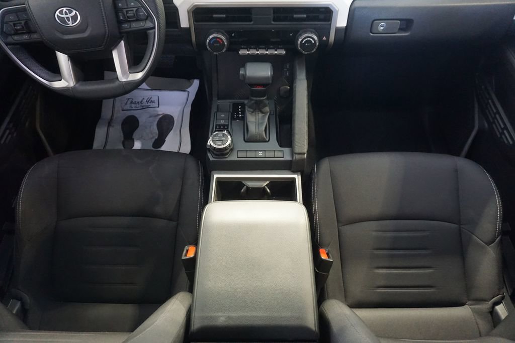 Used 2024 Toyota Tacoma TRD Off-Road AWD/4WD image 25