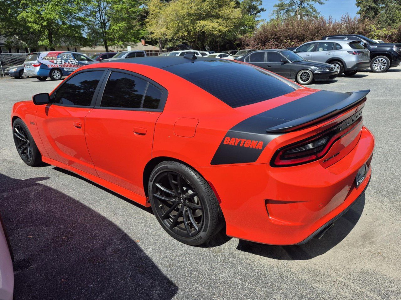 Used 2022 Dodge Charger Scat Pack w/ Daytona Edition Group image 2