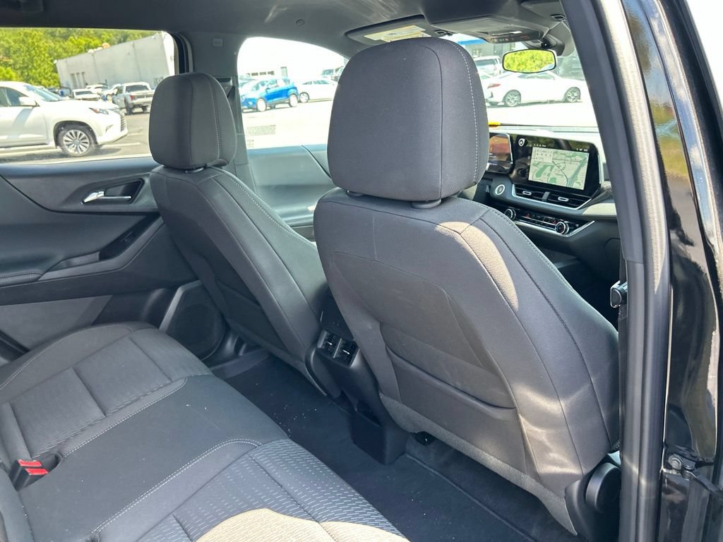 Used 2026 Chevrolet Equinox LT AWD/4WD image 33