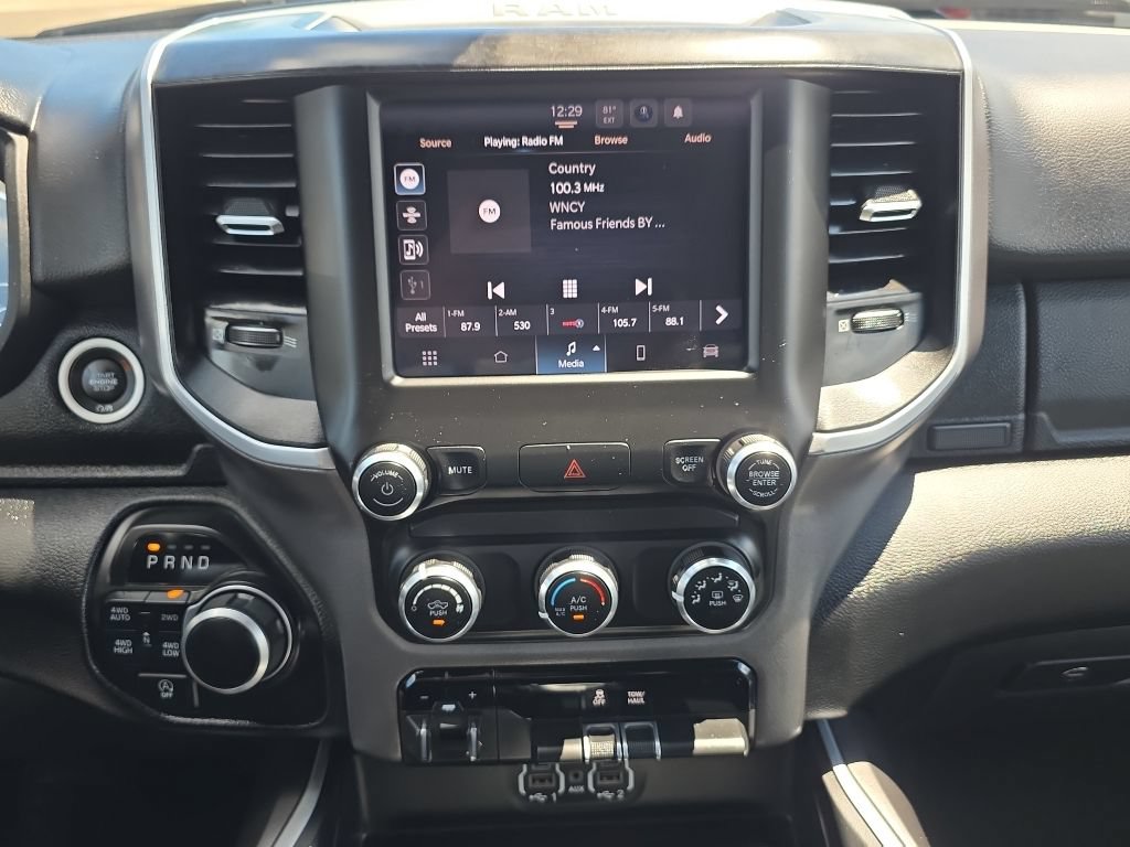 Used 2022 RAM 1500 Big Horn AWD/4WD image 28