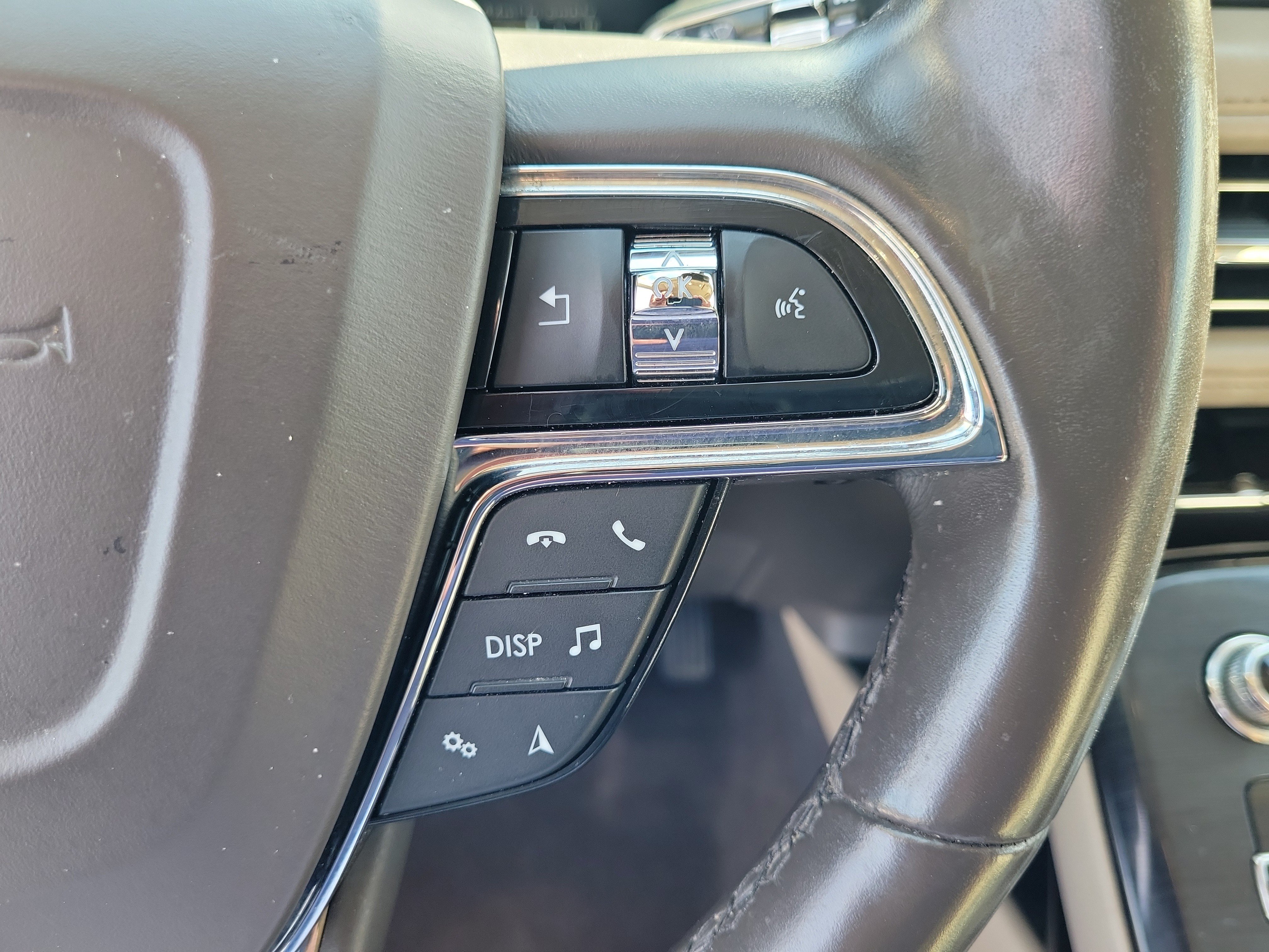 Used 2021 Lincoln Nautilus AWD w/ Equipment Group 101A image 18