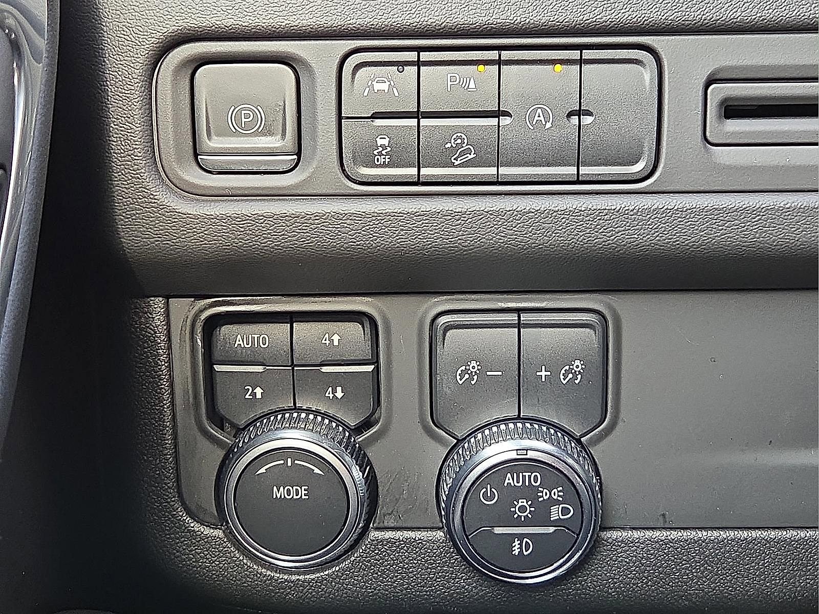 Used 2023 GMC Yukon AT4 image 19