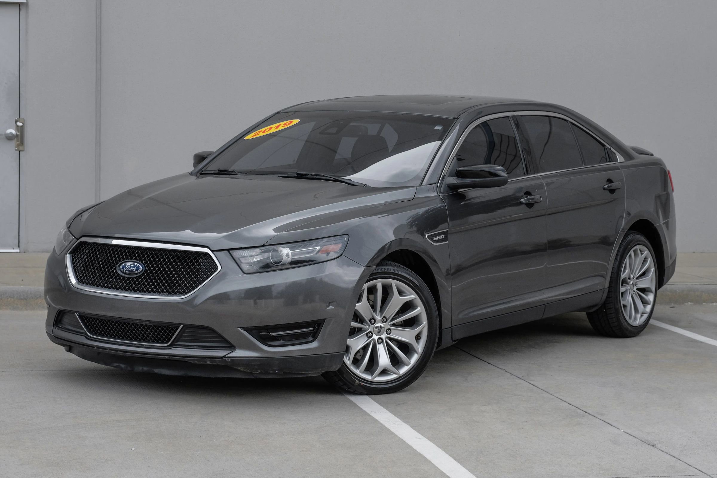 Used 2019 Ford Taurus SHO w/ Driver Assist Package AWD/4WD image 12