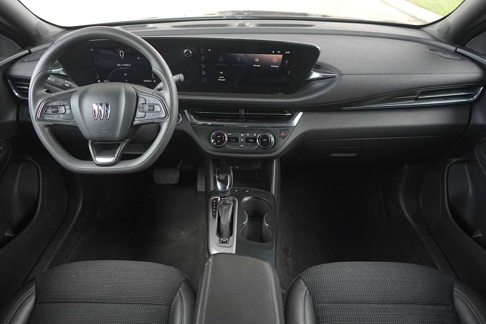 Used 2025 Buick Envista Preferred FWD image 10