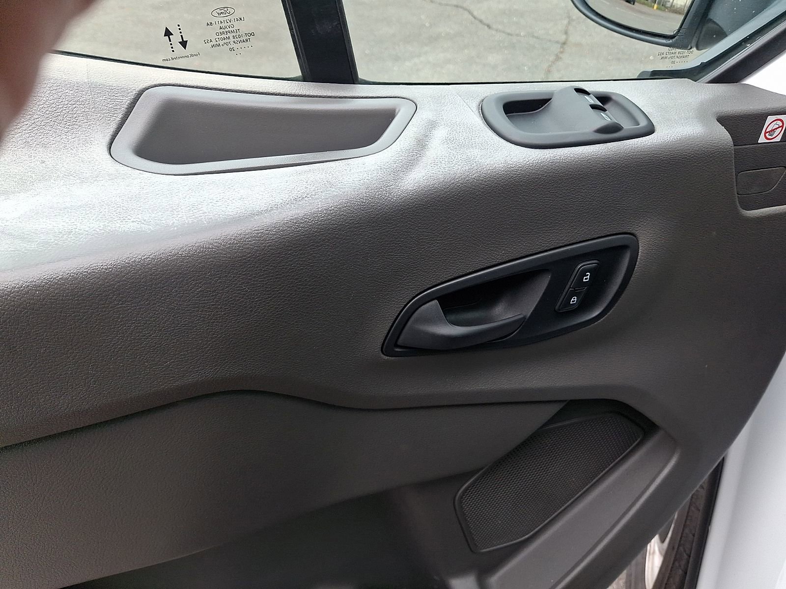 Used 2020 Ford Transit 250 Medium Roof image 13