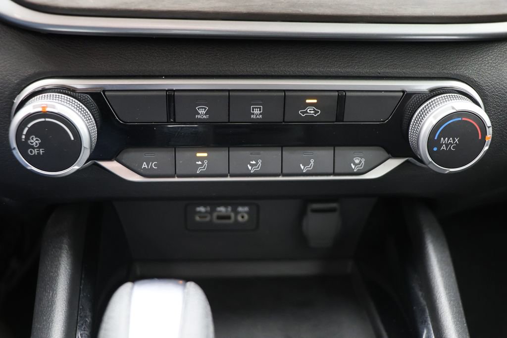 Used 2024 Nissan Altima 2.5 SV image 23