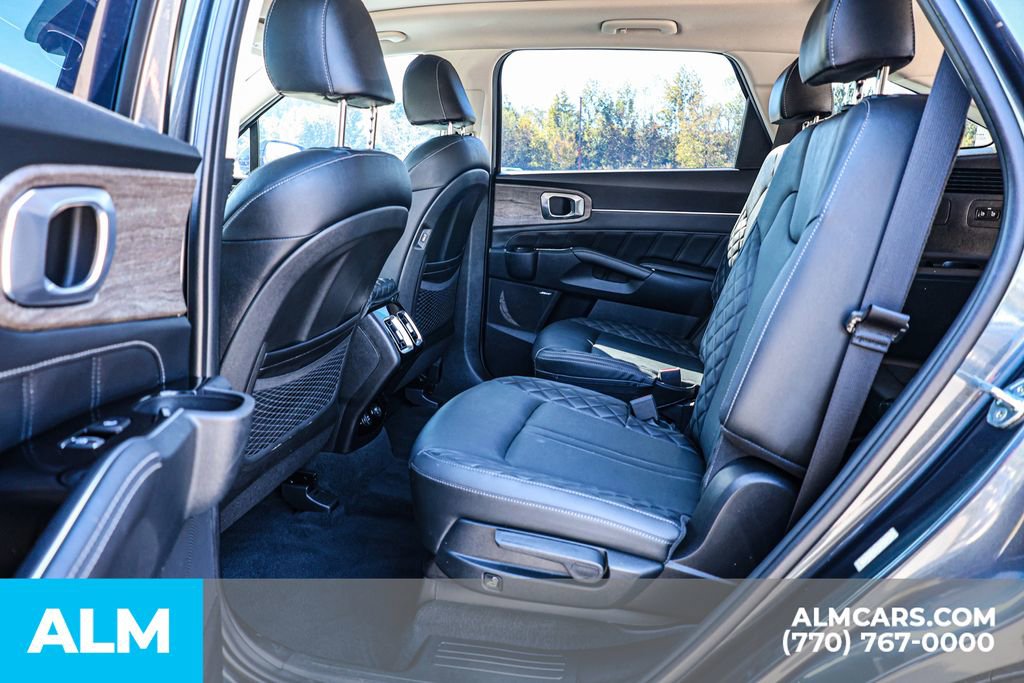 Used 2022 Kia Sorento SX Prestige image 17