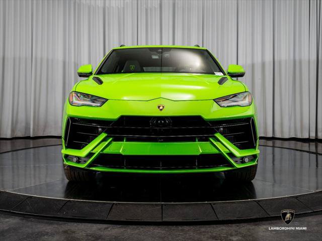 Used 2024 Lamborghini Urus S AWD/4WD image 2