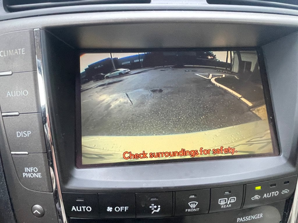Used 2010 Lexus IS 350C RWD image 15