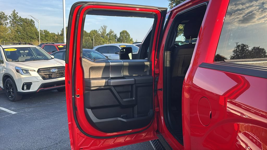 Used 2019 Ford F150 XLT w/ Equipment Group 302A Luxury AWD/4WD image 28