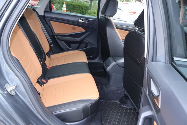 Certified 2022 Volkswagen Jetta SEL image 13