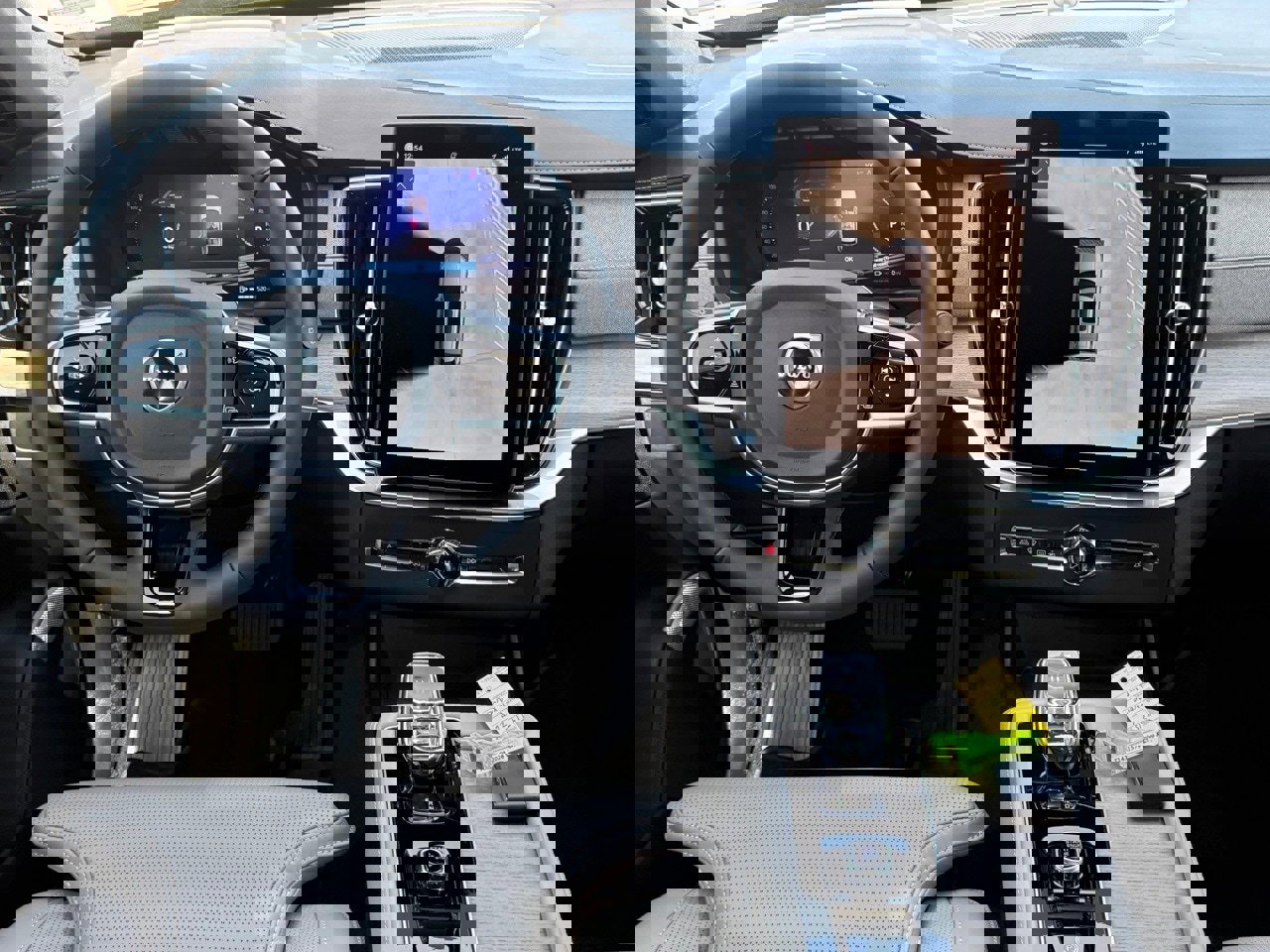 New 2026 Volvo XC90 T8 Ultra image 11