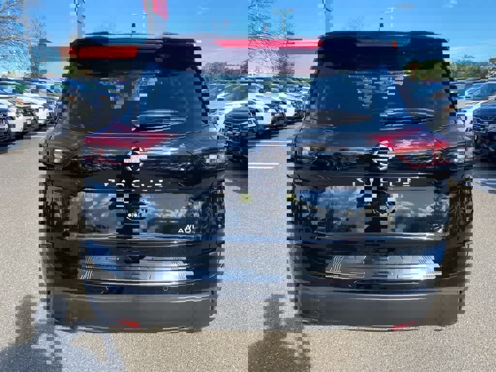 New 2026 Nissan Rogue SV image 5