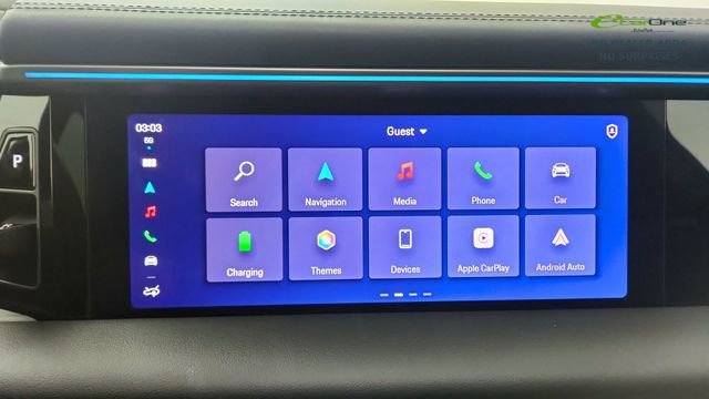 Used 2025 Porsche Macan Electric RWD image 50