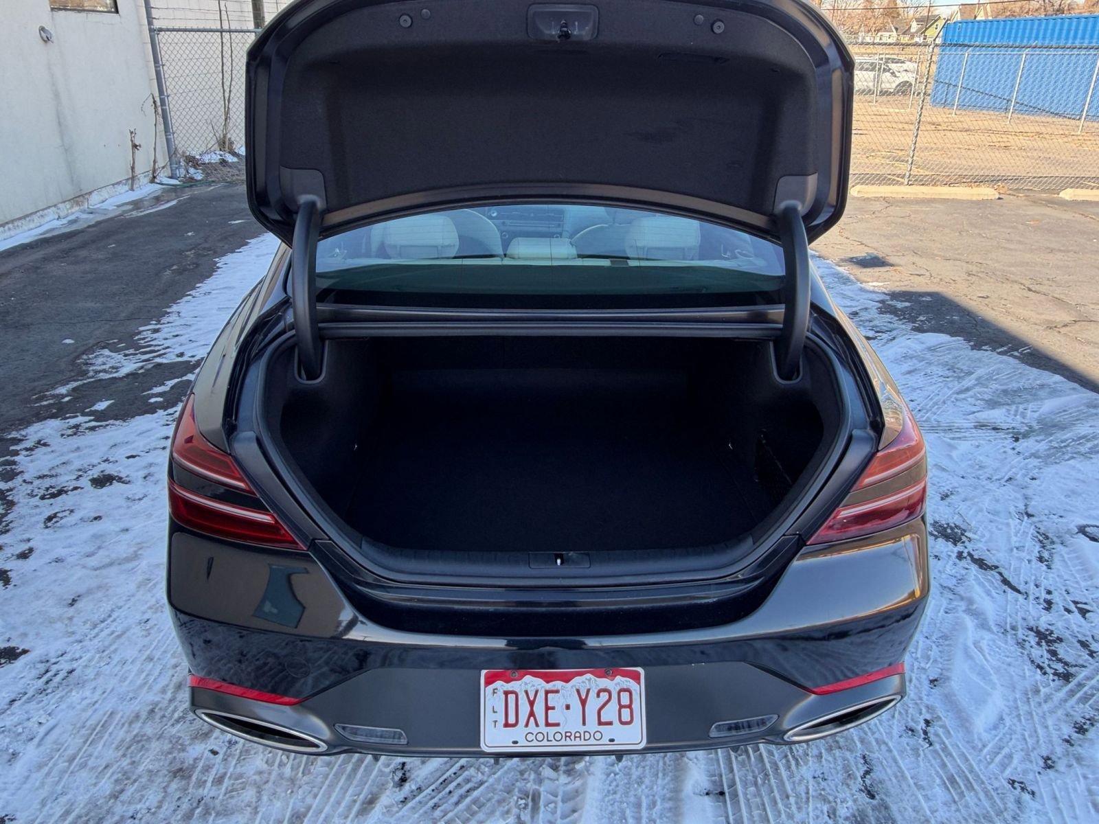 Used 2025 Genesis G70 2.5T image 31