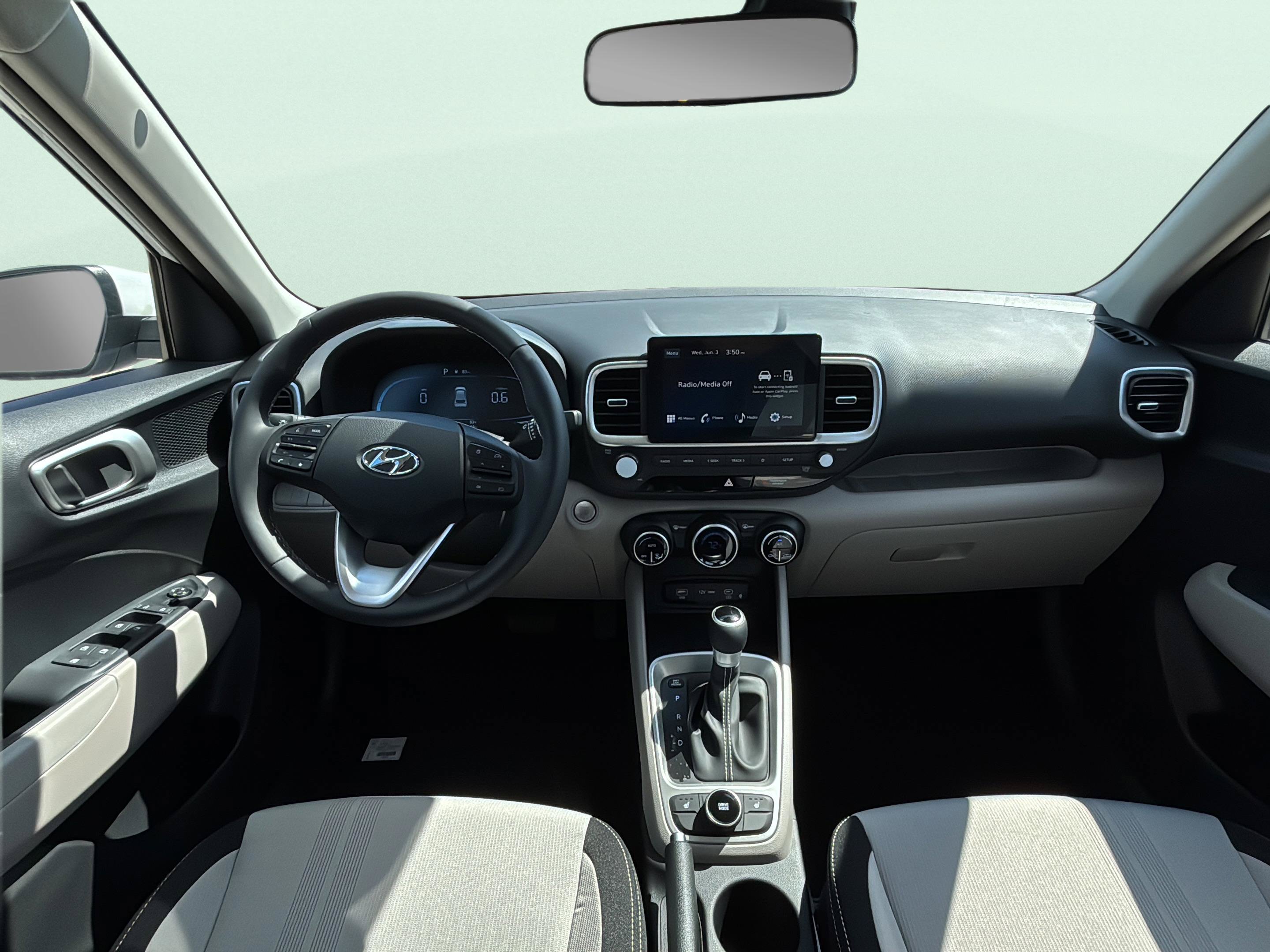 New 2026 Hyundai Venue SEL FWD image 10