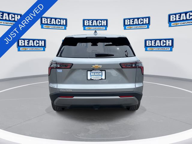 New 2026 Chevrolet Equinox LT w/ Convenience Package II FWD image 7