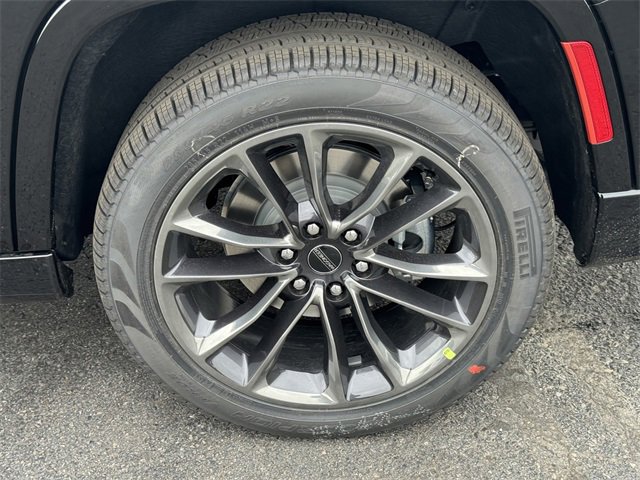 New 2024 Jeep Grand Wagoneer L Series II w/ Quick Order Packagew 28T image 10