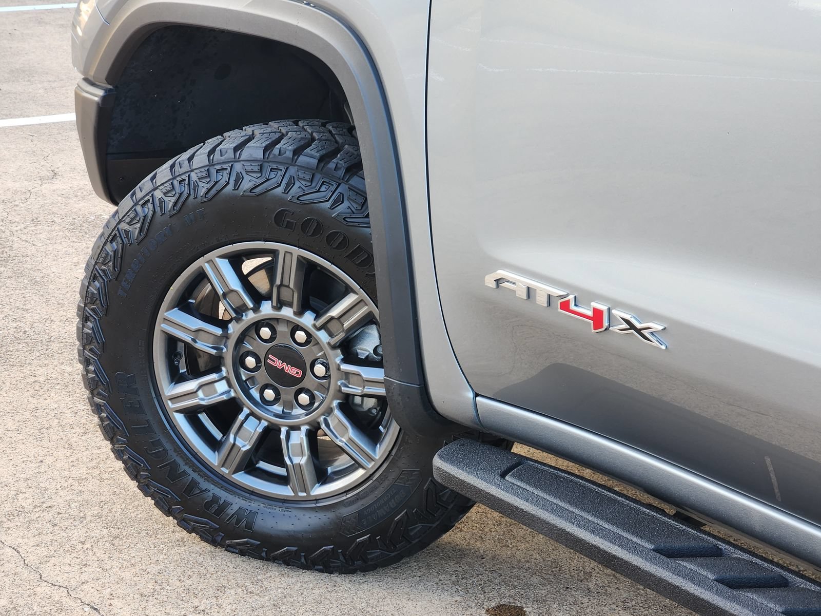 Used 2026 GMC Sierra 1500 AT4X AWD/4WD image 17