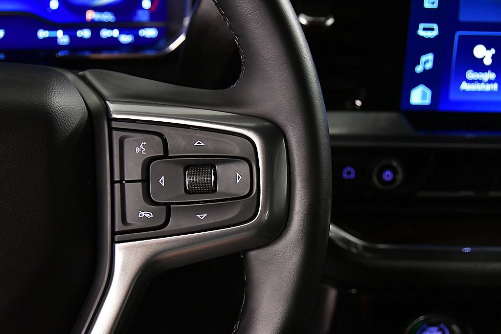 Used 2023 Chevrolet Silverado 1500 LT AWD/4WD image 21
