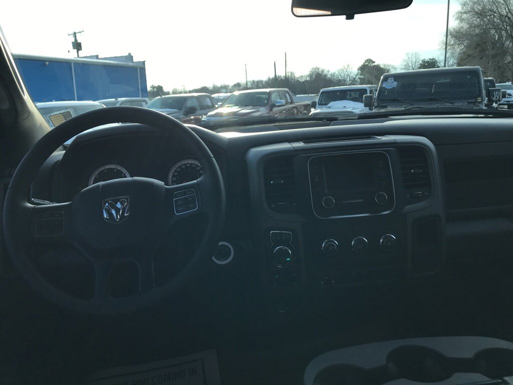 Certified 2021 RAM 1500 Tradesman w/ Chrome Appearance Group image 7