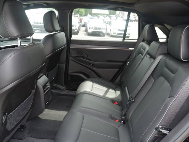 Used 2025 Jeep Wagoneer S Limited AWD/4WD image 26
