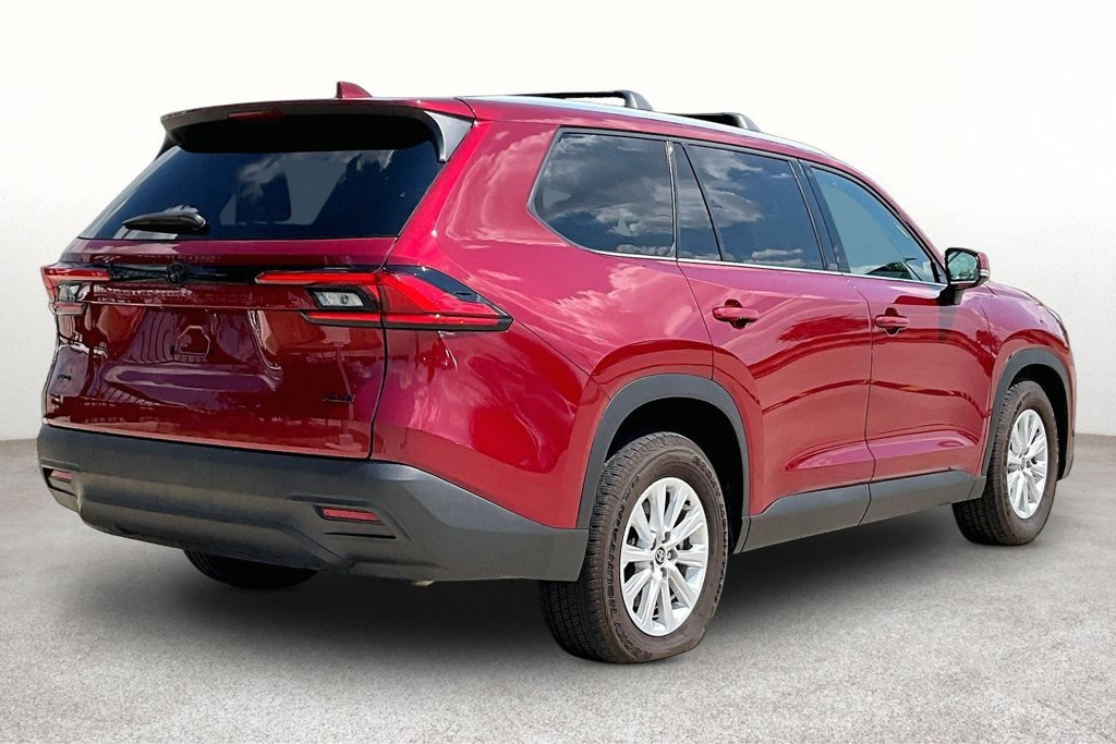 Used 2024 Toyota Grand Highlander AWD image 13