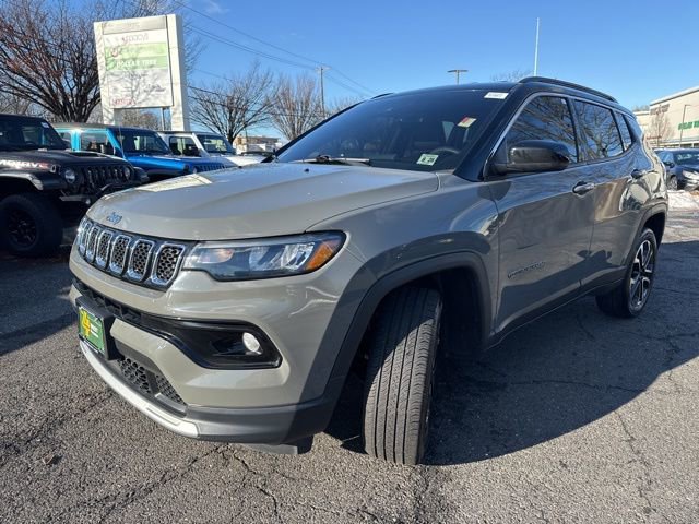 Certified 2023 Jeep Compass Limited image 3