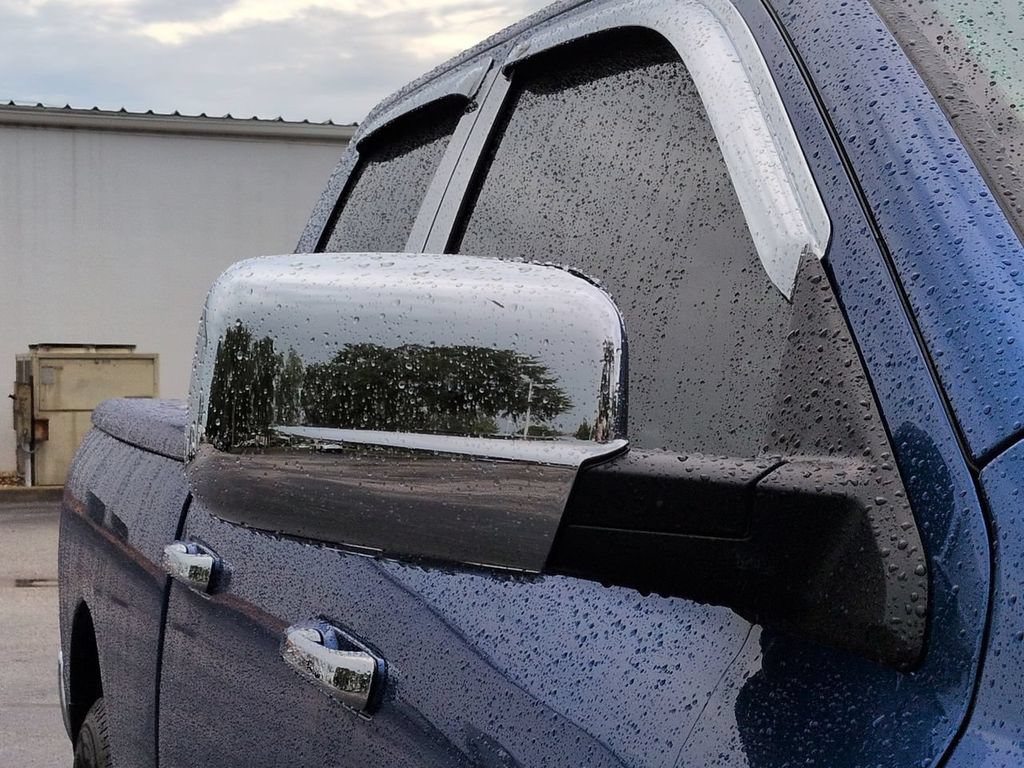 Used 2018 RAM 1500 Classic SLT AWD/4WD image 12