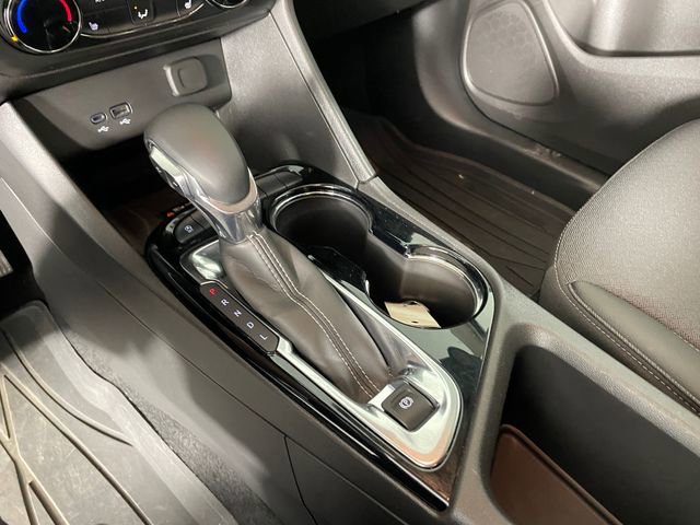 Certified 2025 Buick Encore GX Preferred w/ Advanced Technology Package AWD/4WD image 9