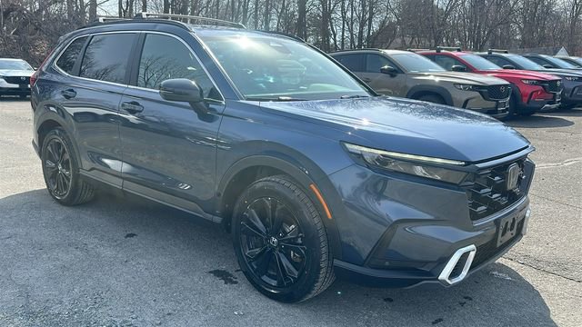 Used 2024 Honda CR-V Sport Touring image 4