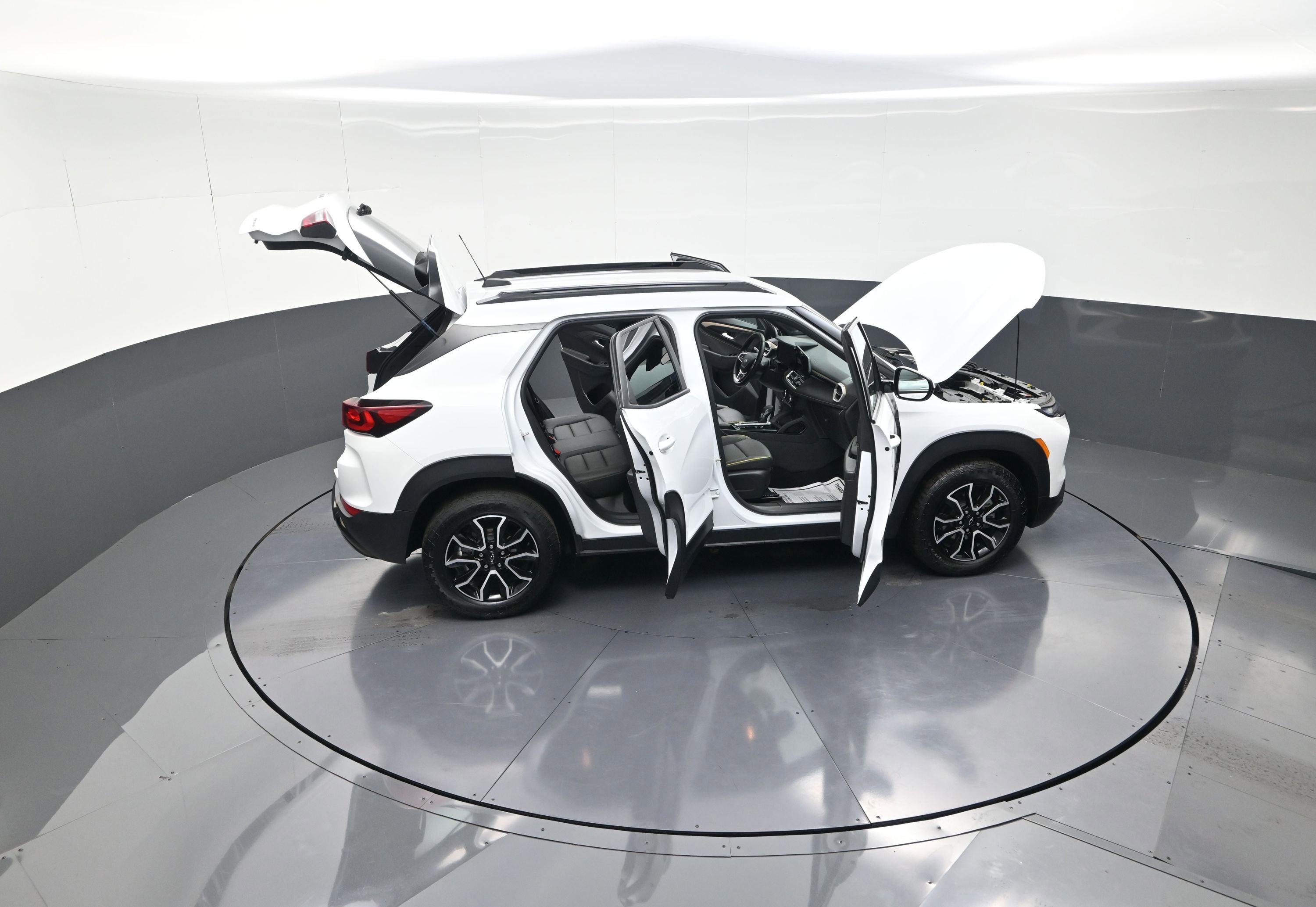 Used 2024 Chevrolet TrailBlazer ACTIV image 14