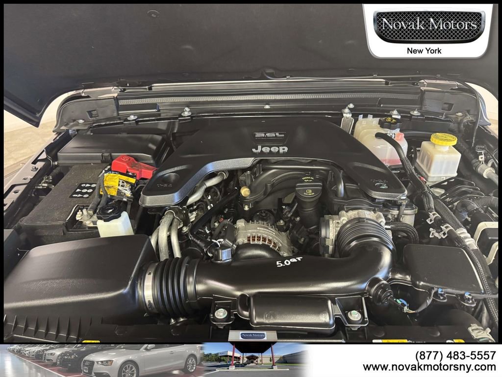 Used 2021 Jeep Gladiator Sport AWD/4WD image 8