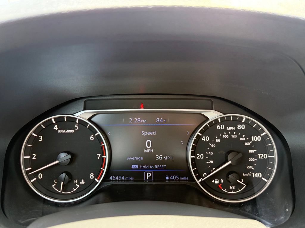 Used 2025 Nissan Altima 2.5 SV FWD image 14
